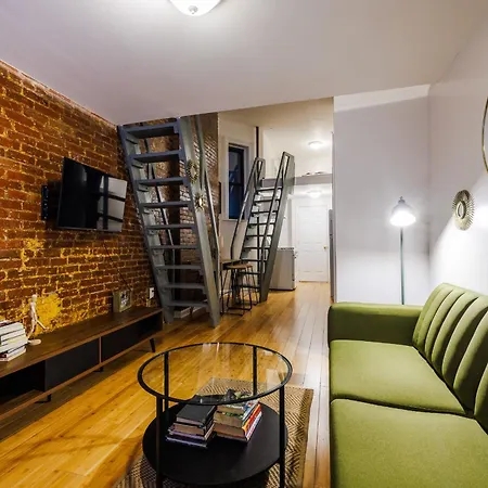 Ferienwohnung Experience The Vibrant Energy Of City Living